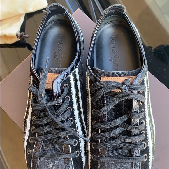 Louis Vuitton Sneaker - Picture 5 of 5